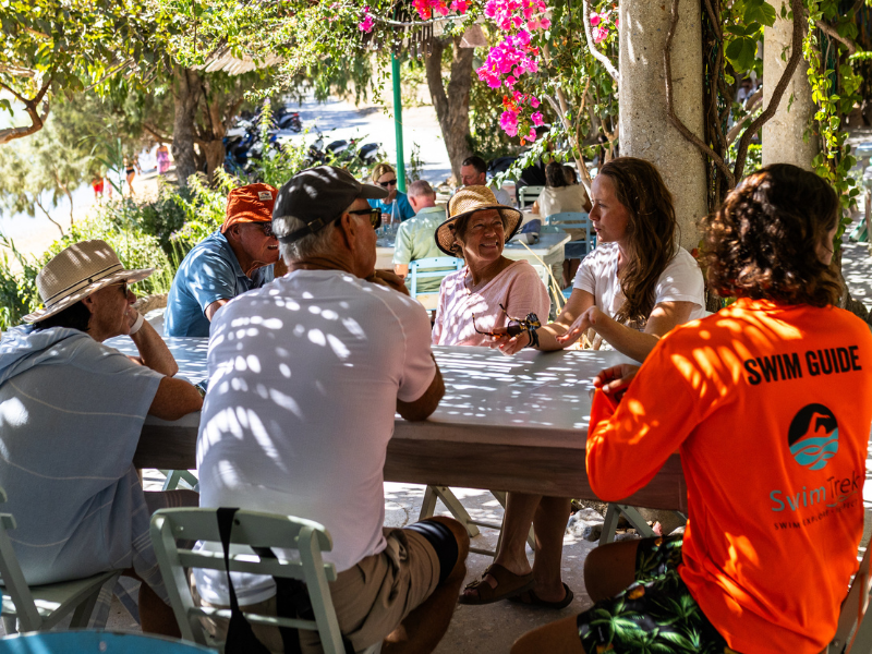 9d9123c13dbb91f7d8d176b3ab9a60e29a076624 f0bcaed92799ba0fa268f9632809ad7c5521ec24 greek summer blog small