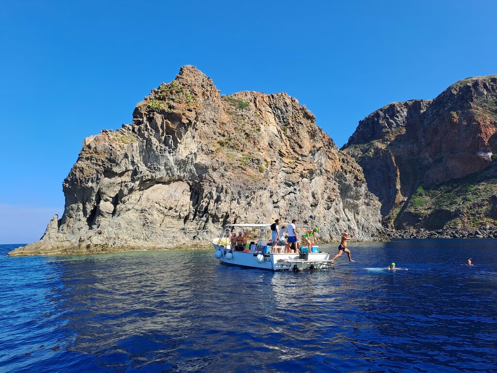 Aeolian Islands Short Swims