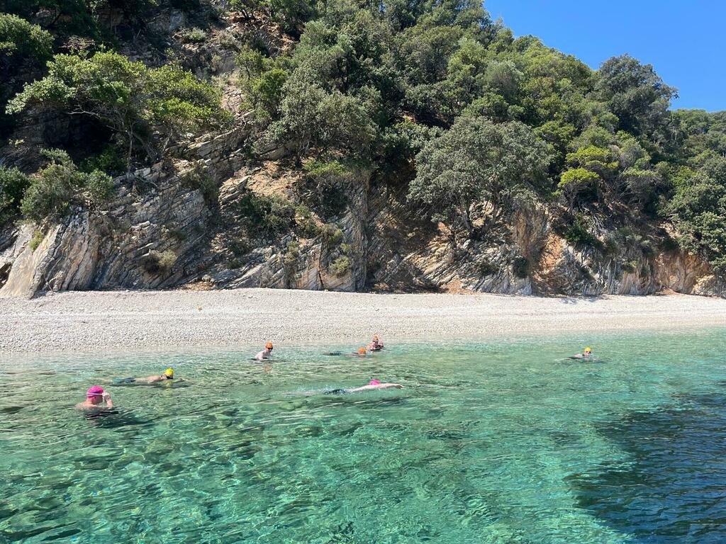 swimhike