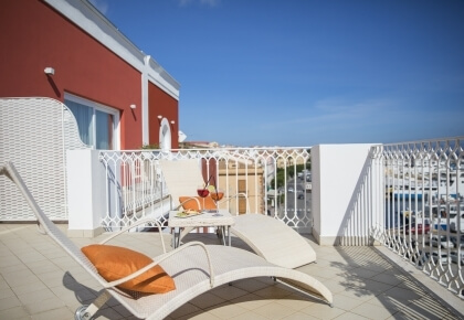 Junior Suite with Sea View and Balcony