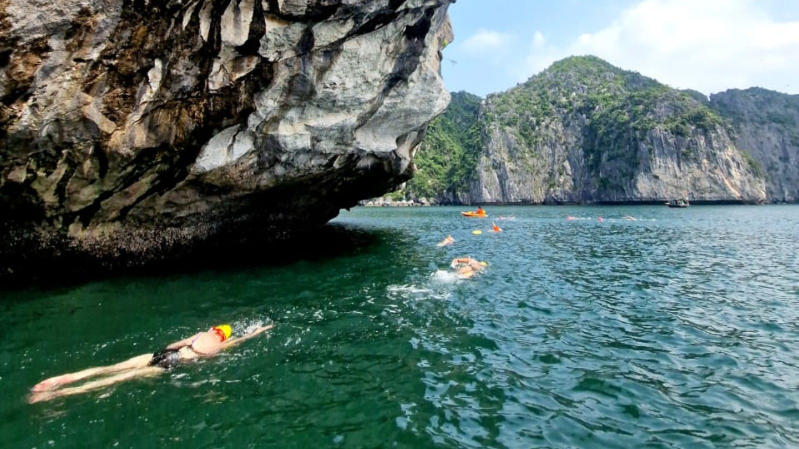 Lan Ha Bay Vietnam