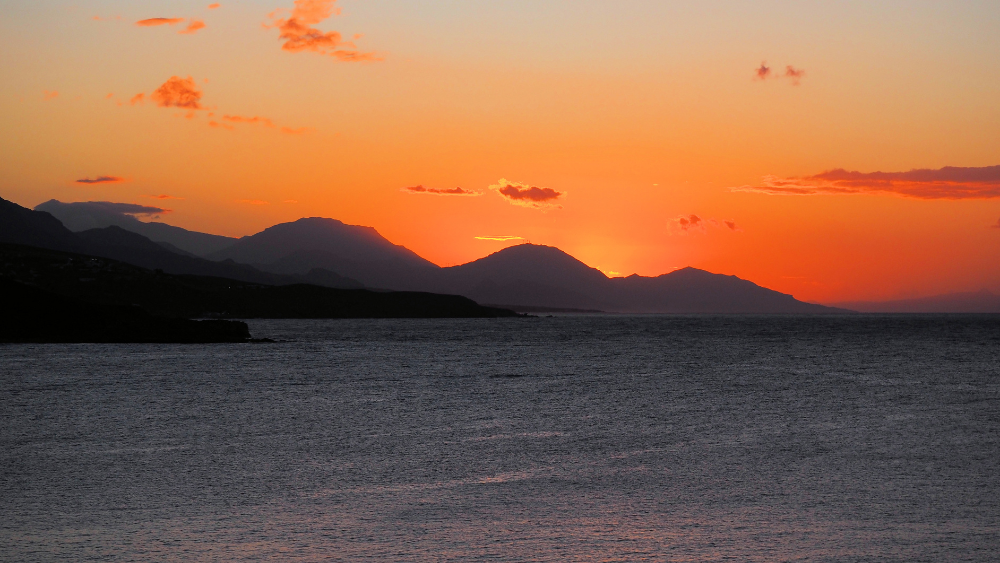 Crete Discovery Short Swims